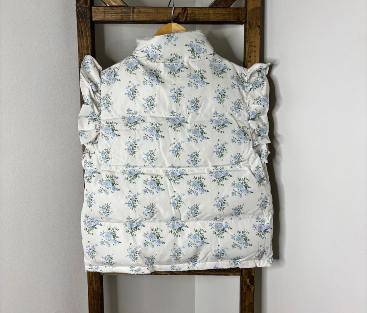 Blue Floral Ruffle Sleeve Puffer Vest