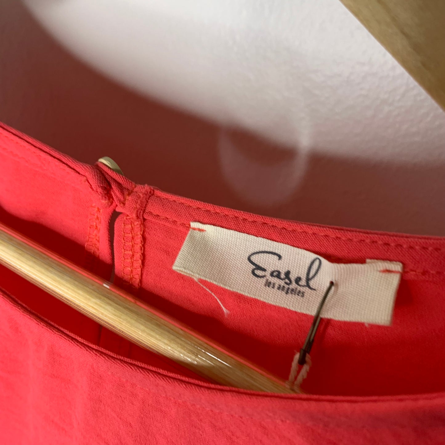 Easel Coral Color Blouse S