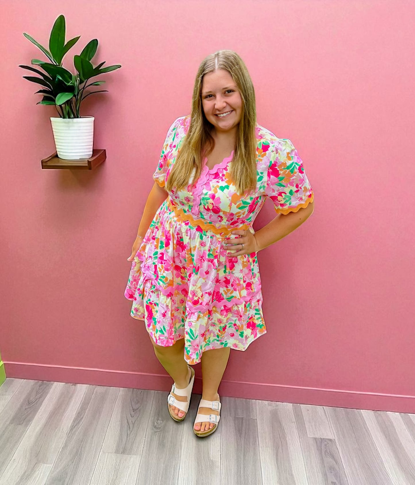 Colorful Floral Ruffle Dress with Scalloped Trim – Perfect for Spring & Summer