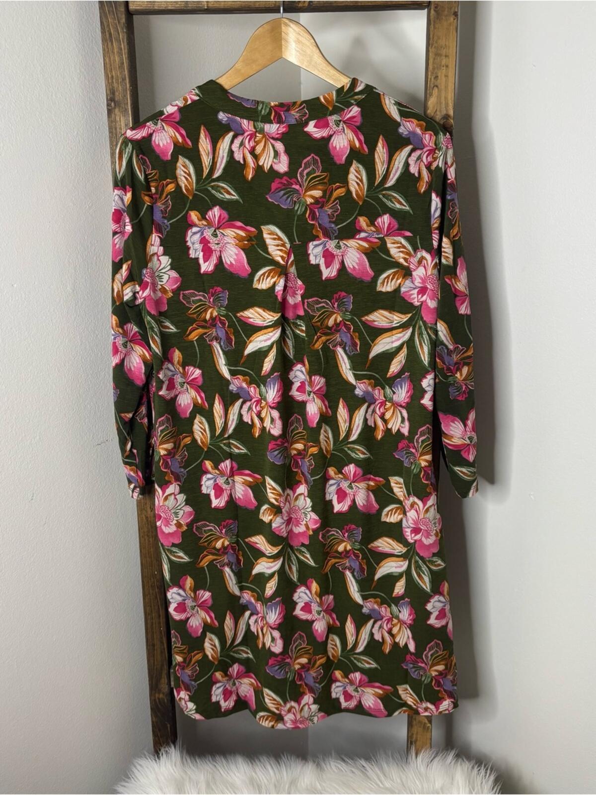 Dear Scarlett Olive Green Floral Shift Dress with Pink Blooms