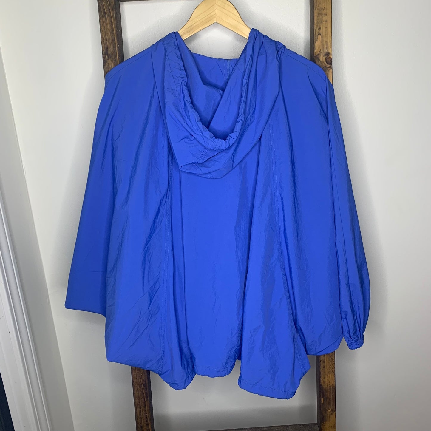 Easel Blue Poncho Zip Up Jacket S