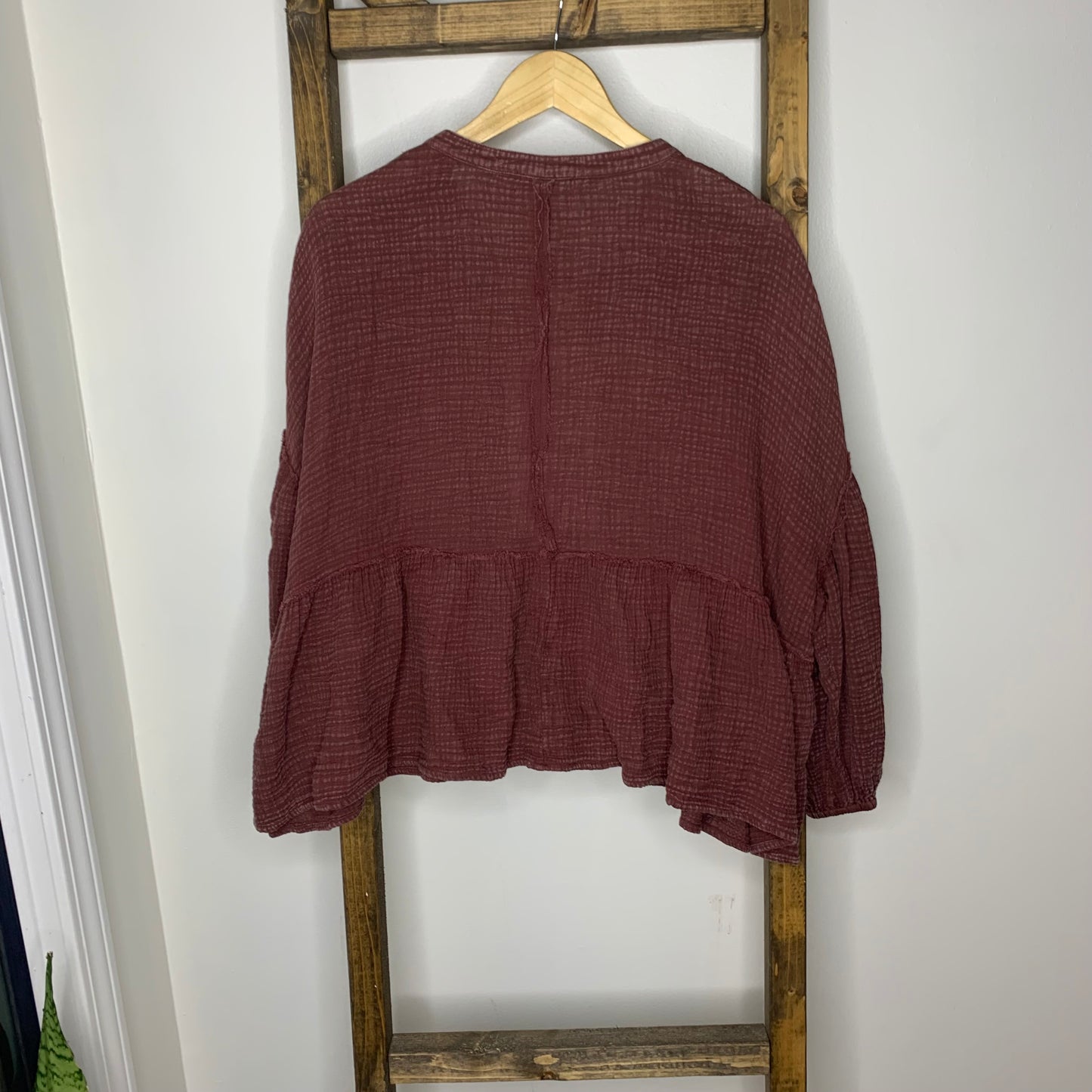 Easel Maroon Blouse S