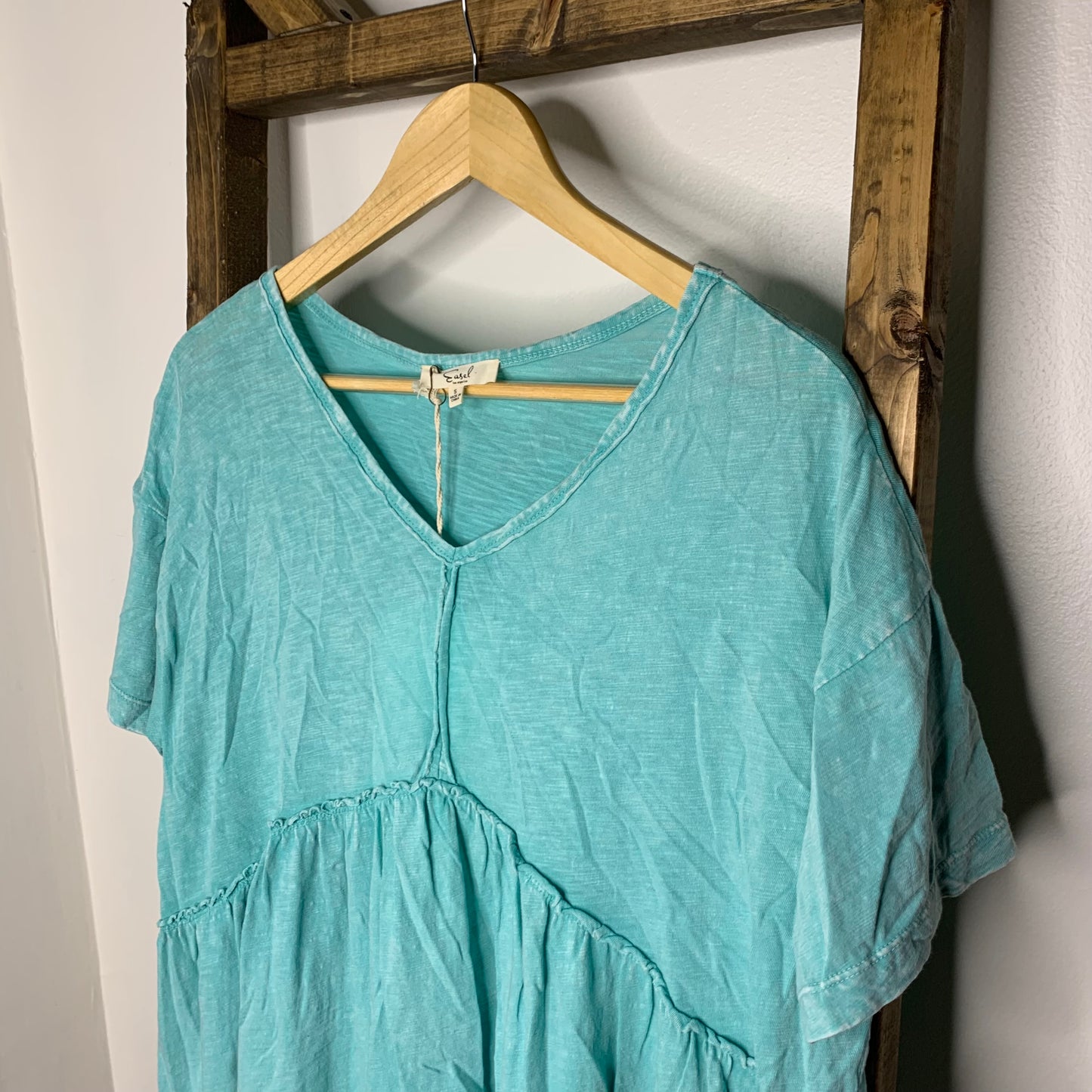 Easel Raw Hem V-Neck Blouse S