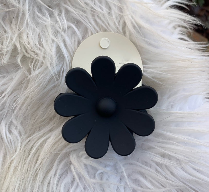 Plastic Flower Hair Clip (1 Piece)