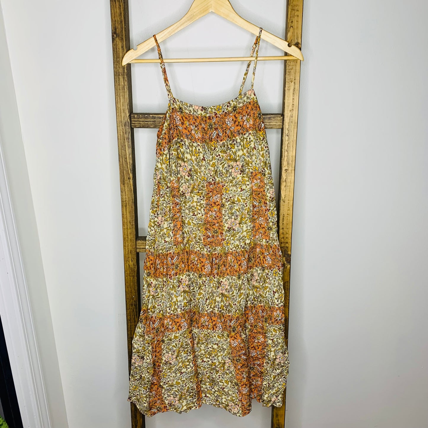 Easel Patterned Dress S