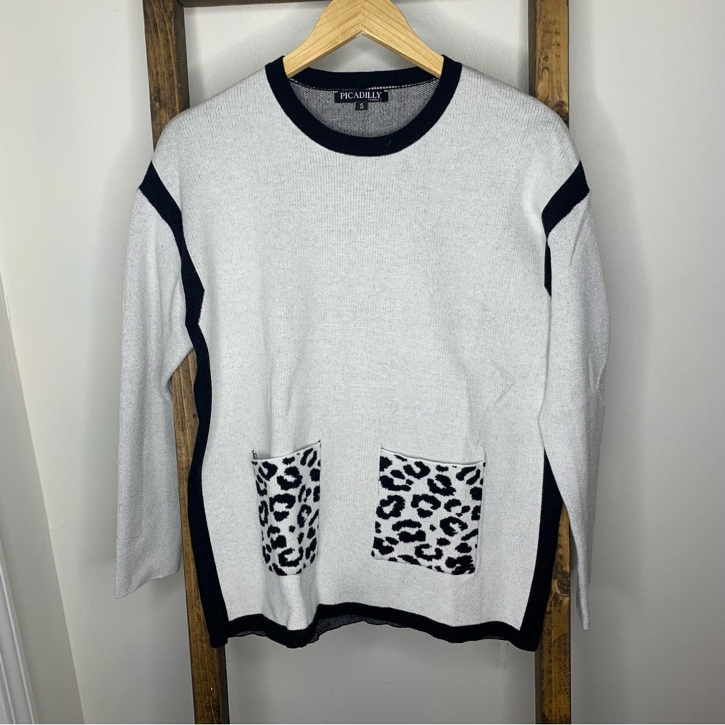 Picadilly Animal Pocket Sweater Top