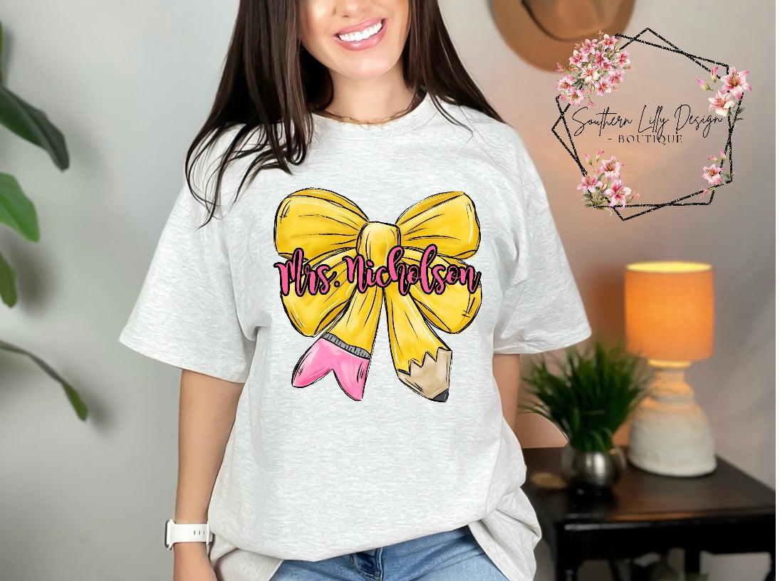 Custom Mrs. Teacher Bow Pencil Gildan T-Shirt