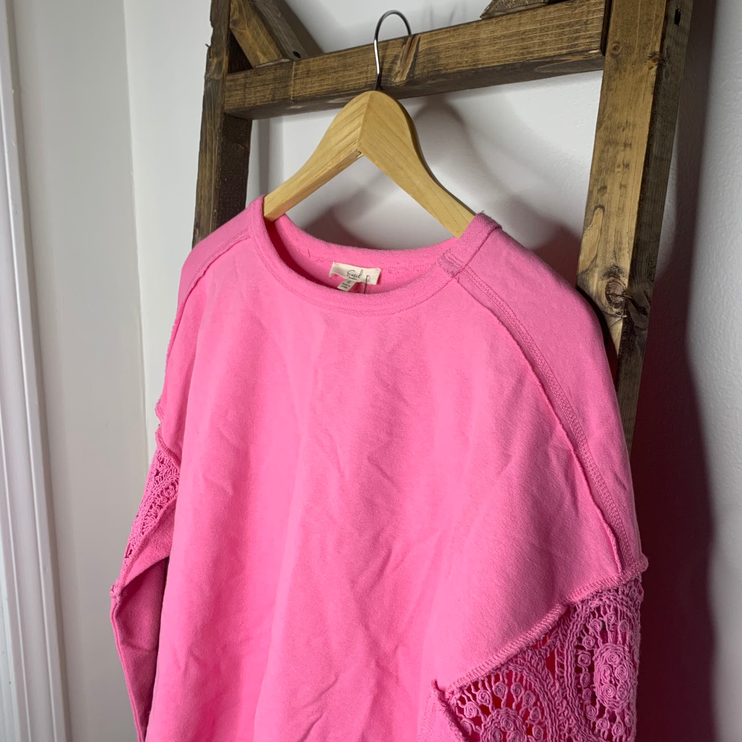 Easel Pink Crochet Sleeve Sweatshirt S