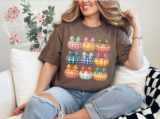 Gingham Stacked Pumpkins Comfort Colors T-Shirt