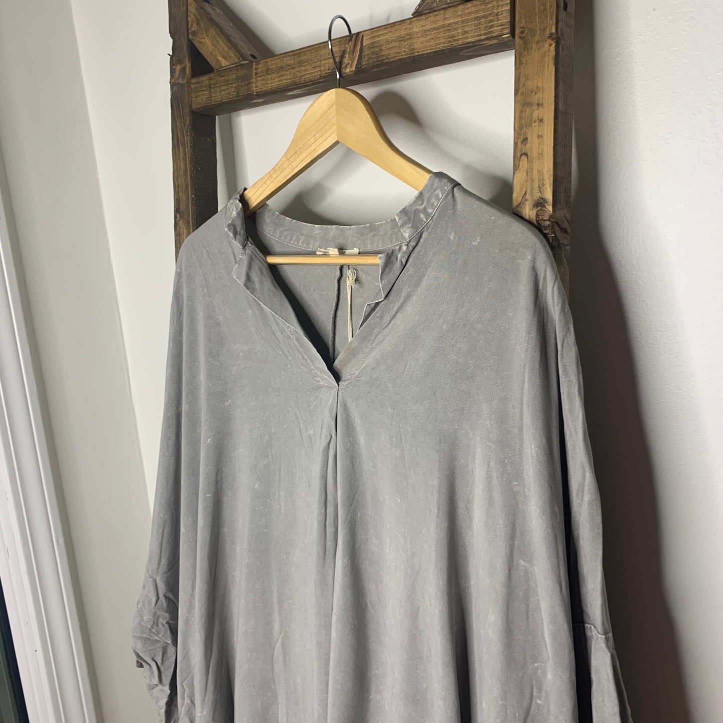 Easel Gray Oversized Mineral Wash Tunic Blouse S