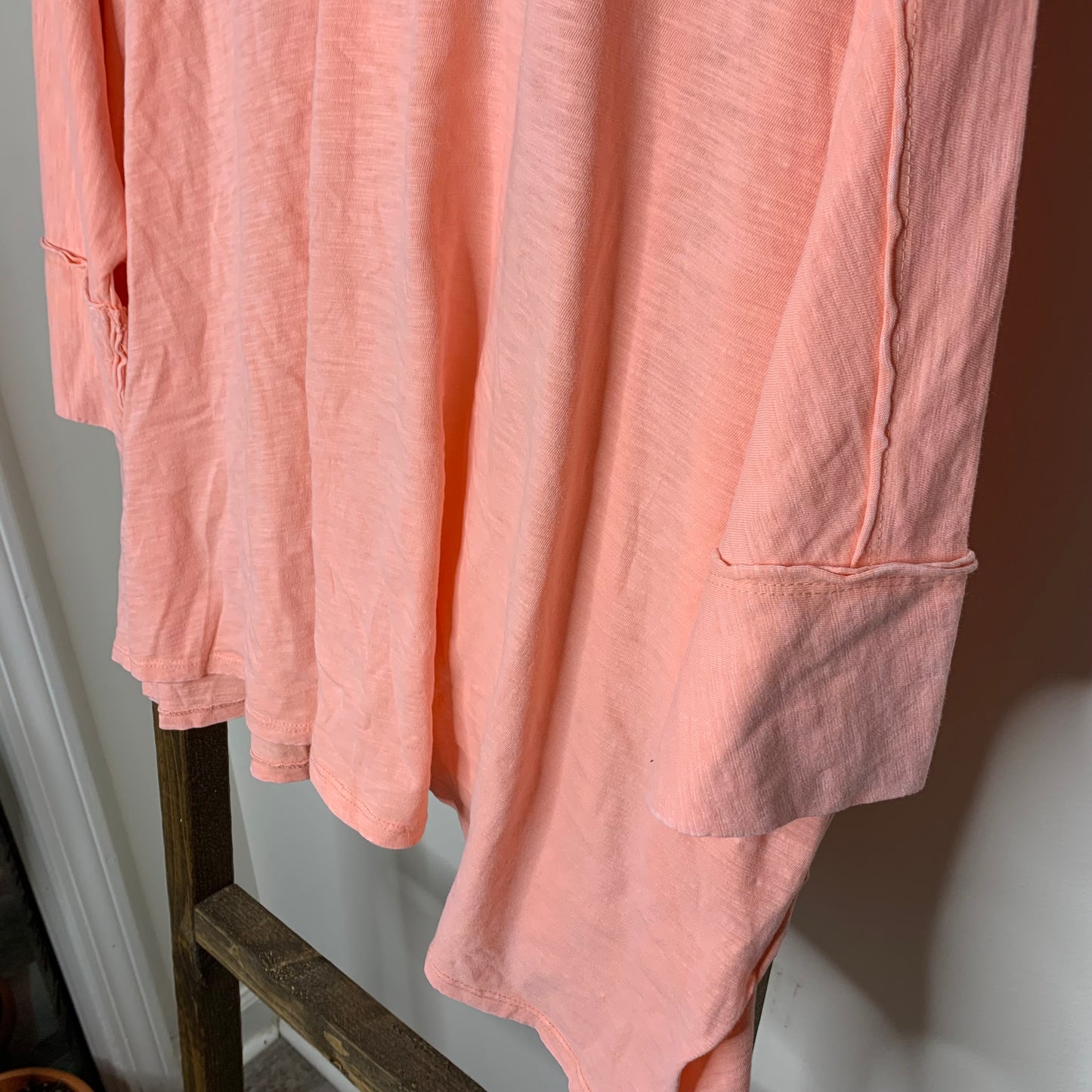 Easel Pink T-Shirt S