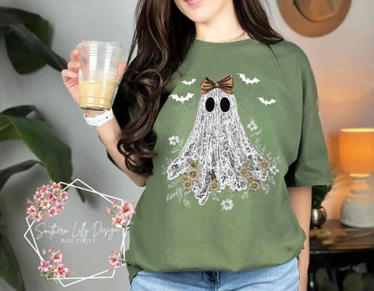 Lace Ghost Halloween Gildan T-Shirt