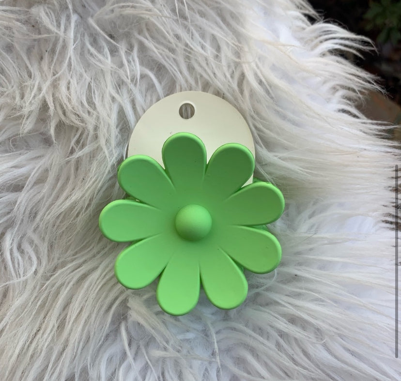 Plastic Flower Hair Clip (1 Piece)