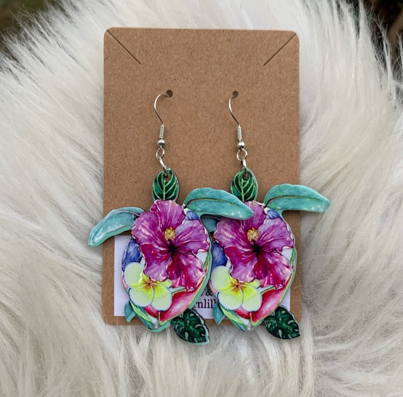 Flower Patterned Turtle Earrings