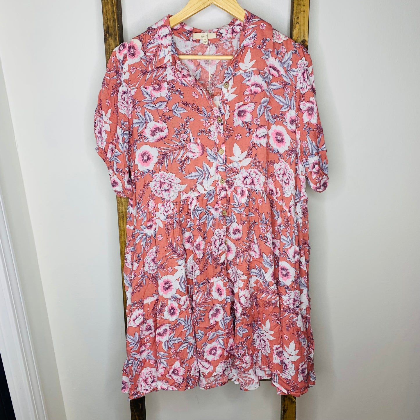 Easel Floral Button Front Dress S