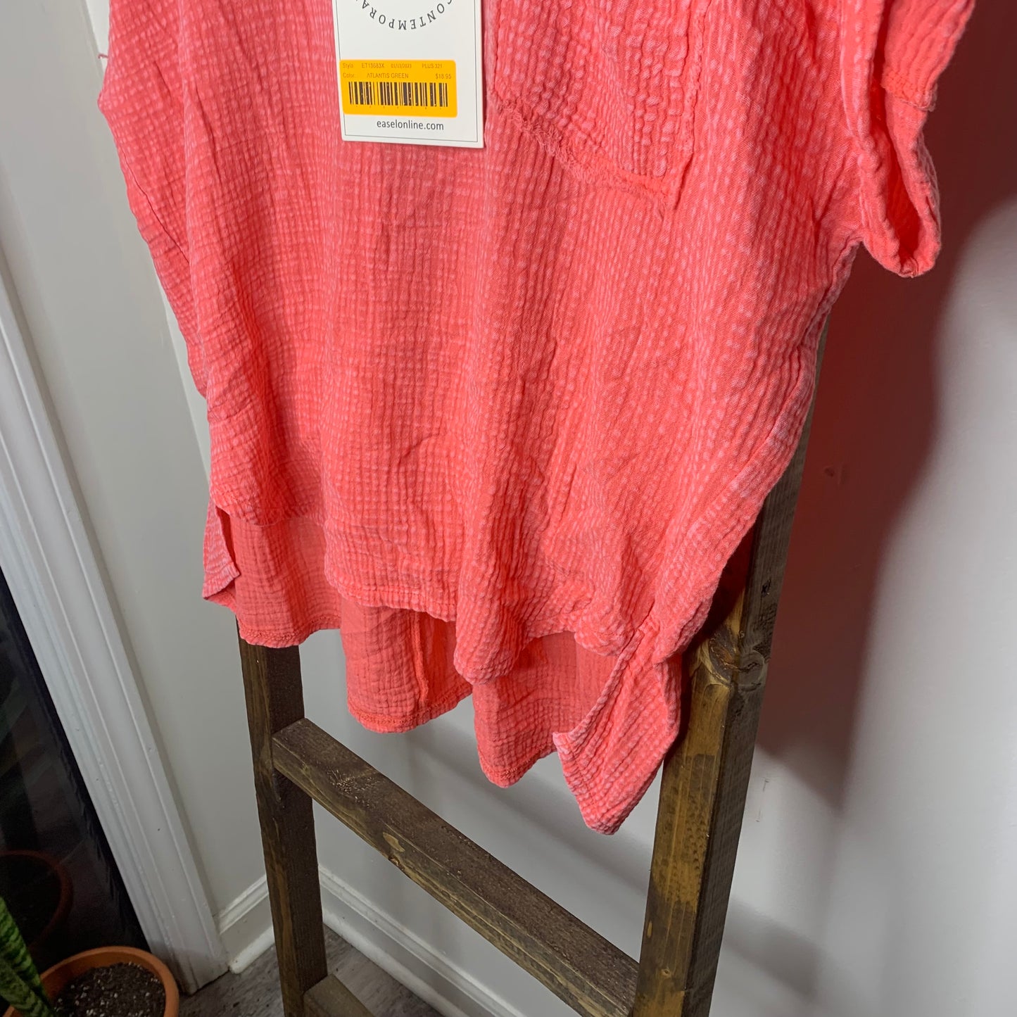 Easel Coral Pink Gauze Top S