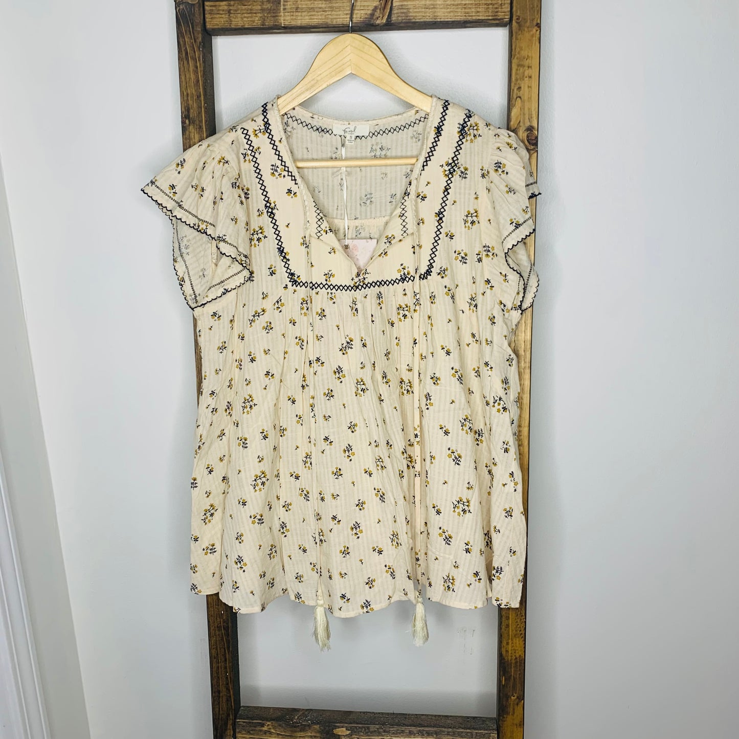 Easel Babydoll Floral Print Blouse S