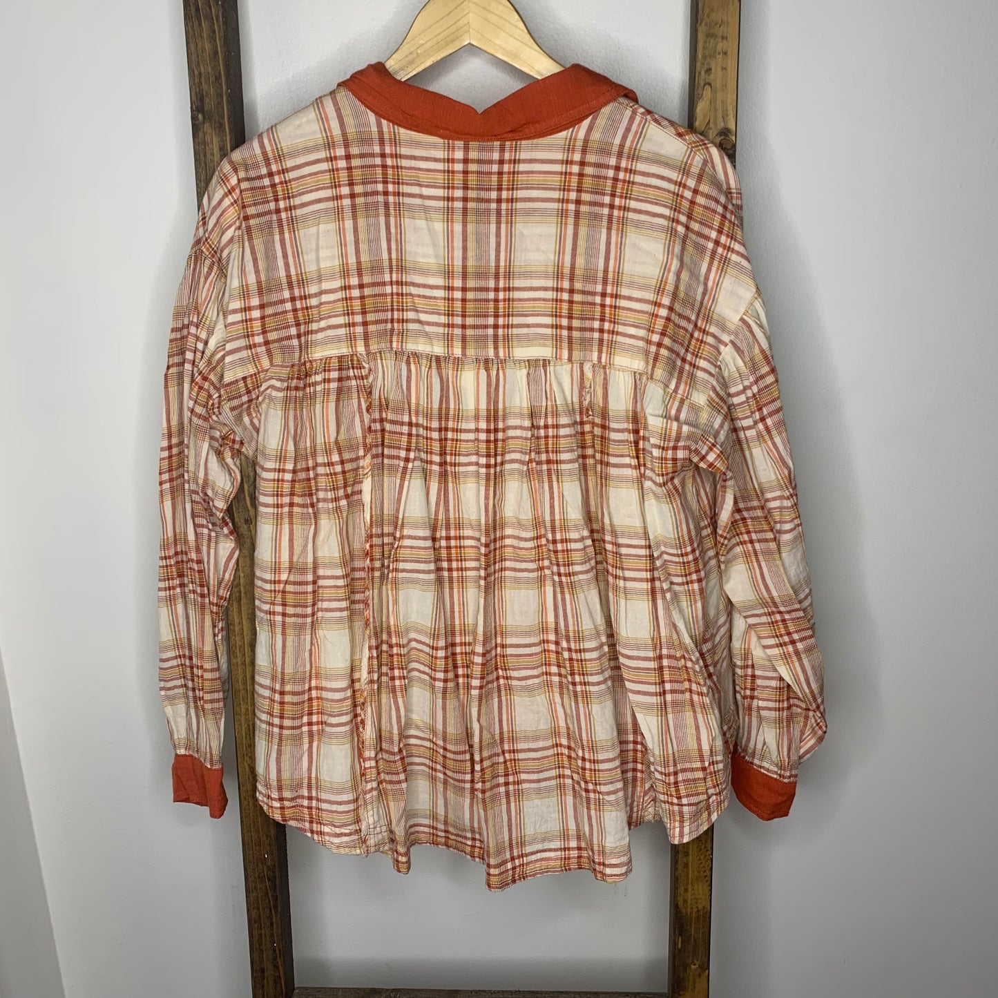 Easel Oversized Plaid Button Down Blouse S