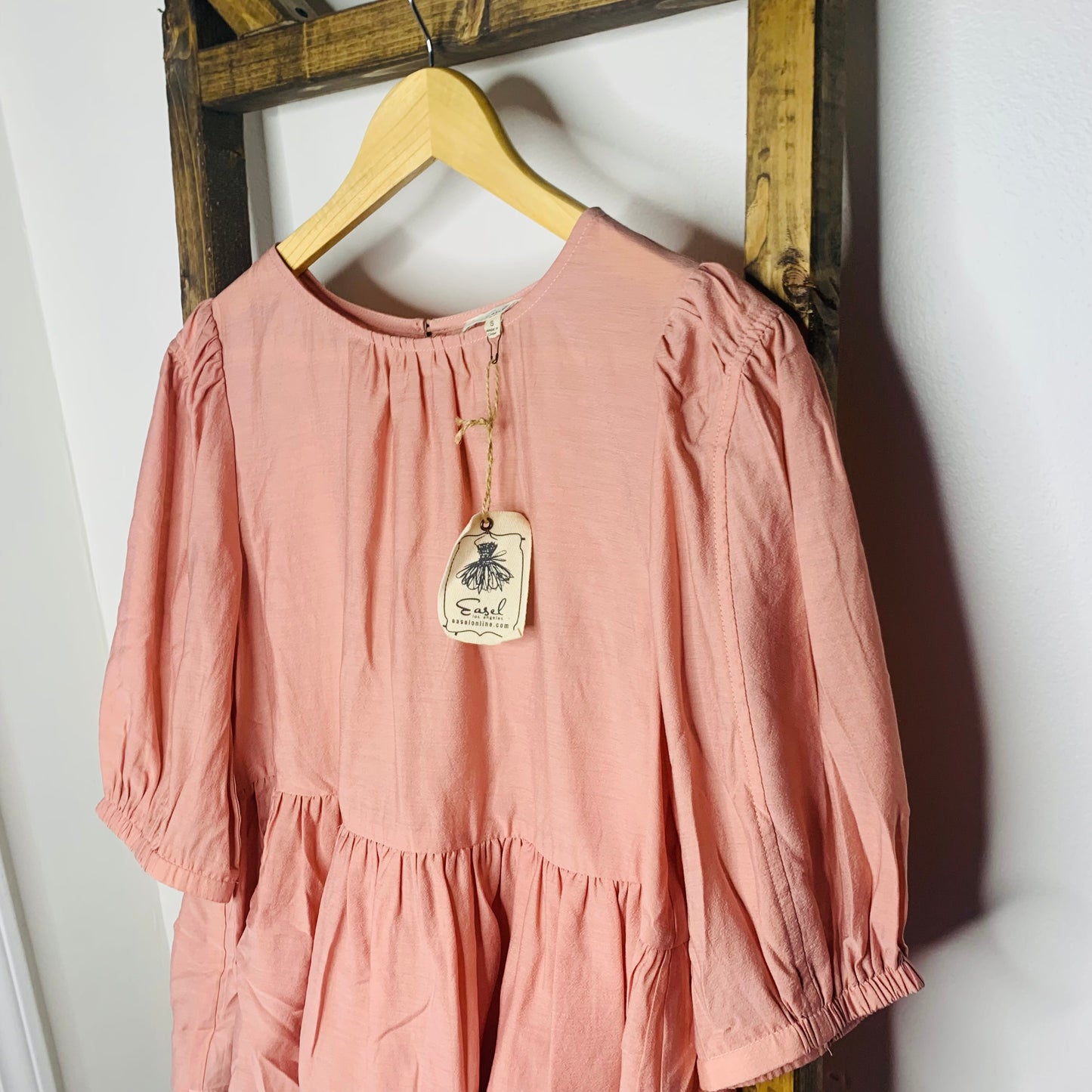 Easel Rose Half Sleeve Ruched Blouse S