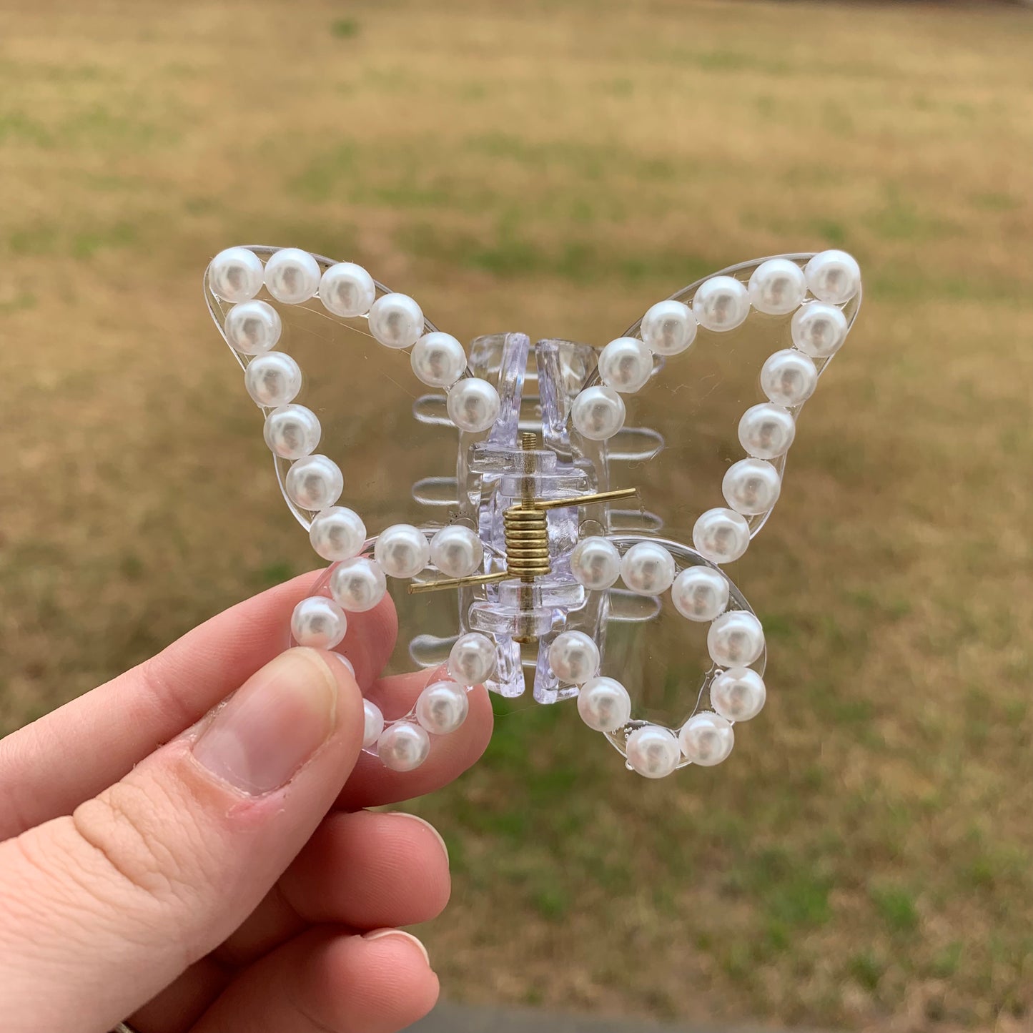 Pearl Outlined Butterfly Hair Clip