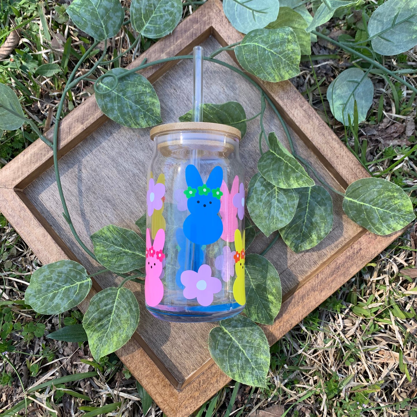 Peeps With Flowers Glass Coffee Cup With Lid & Straw