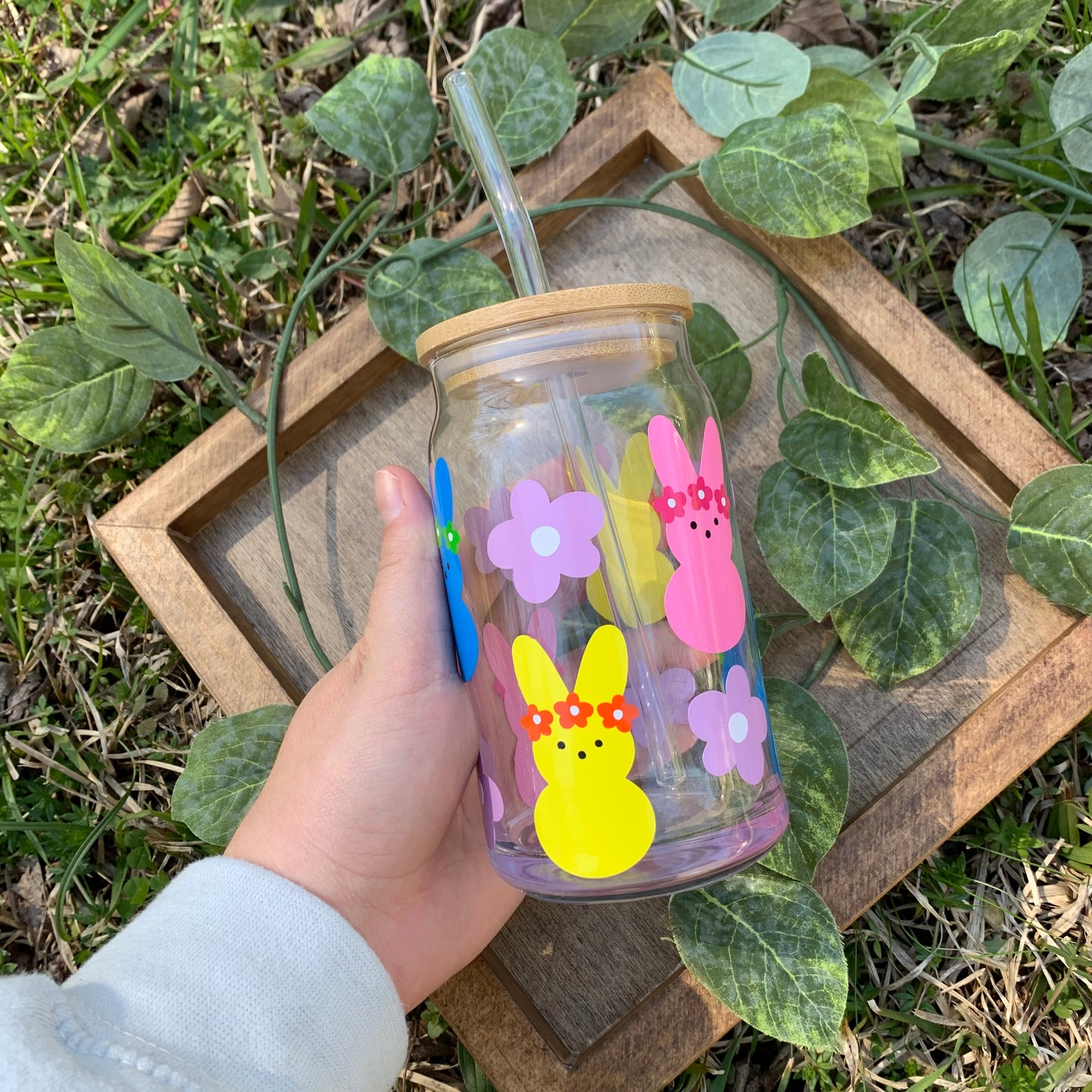 Peeps With Flowers Glass Coffee Cup With Lid & Straw